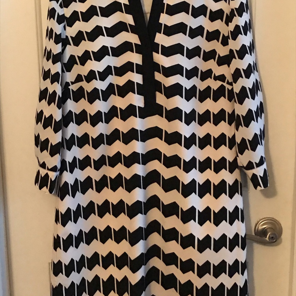 Crown & Ivy dress
